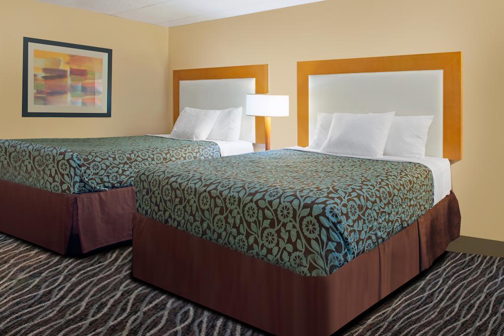 Days Inn by Wyndham Yakima Bagian luar foto